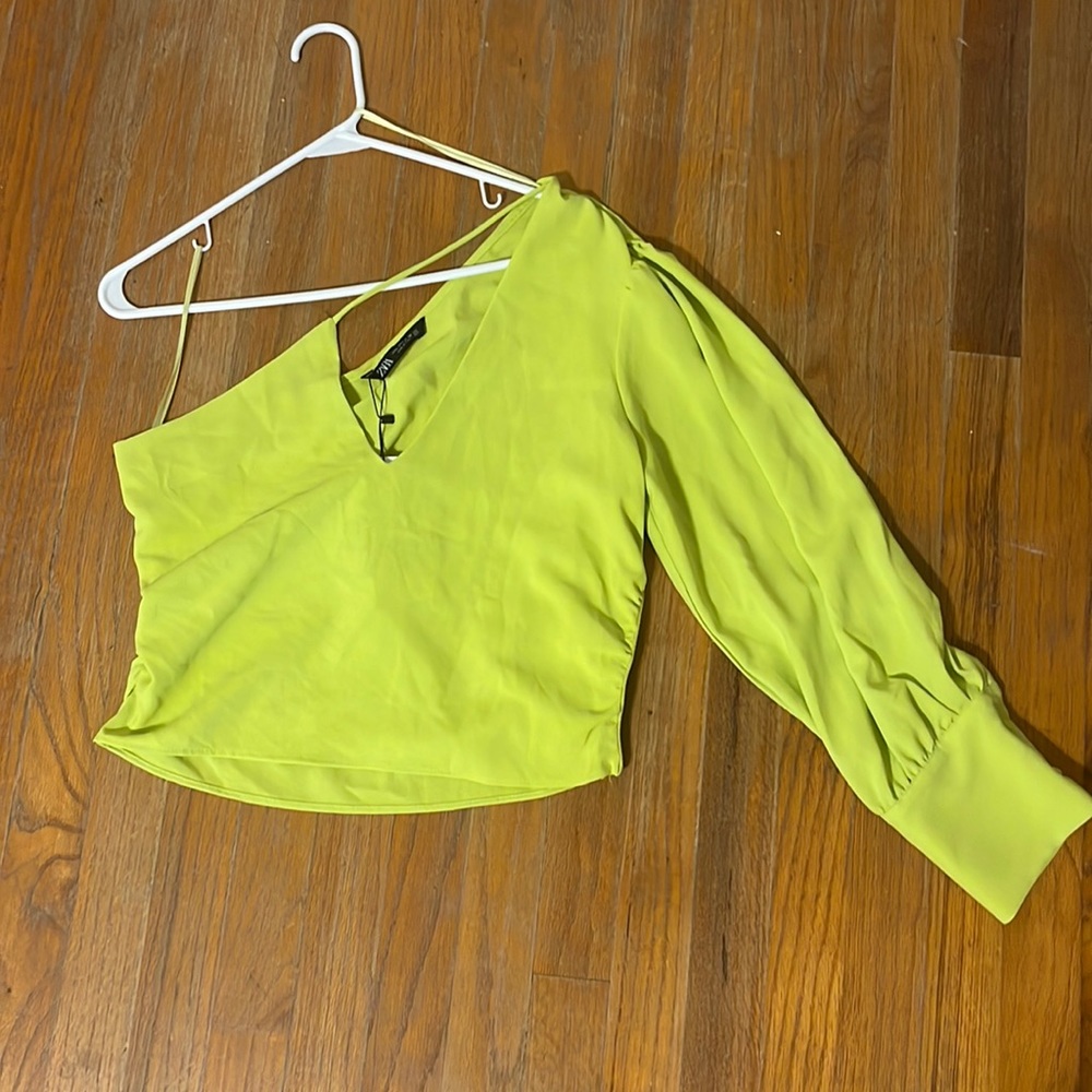 ZARA top